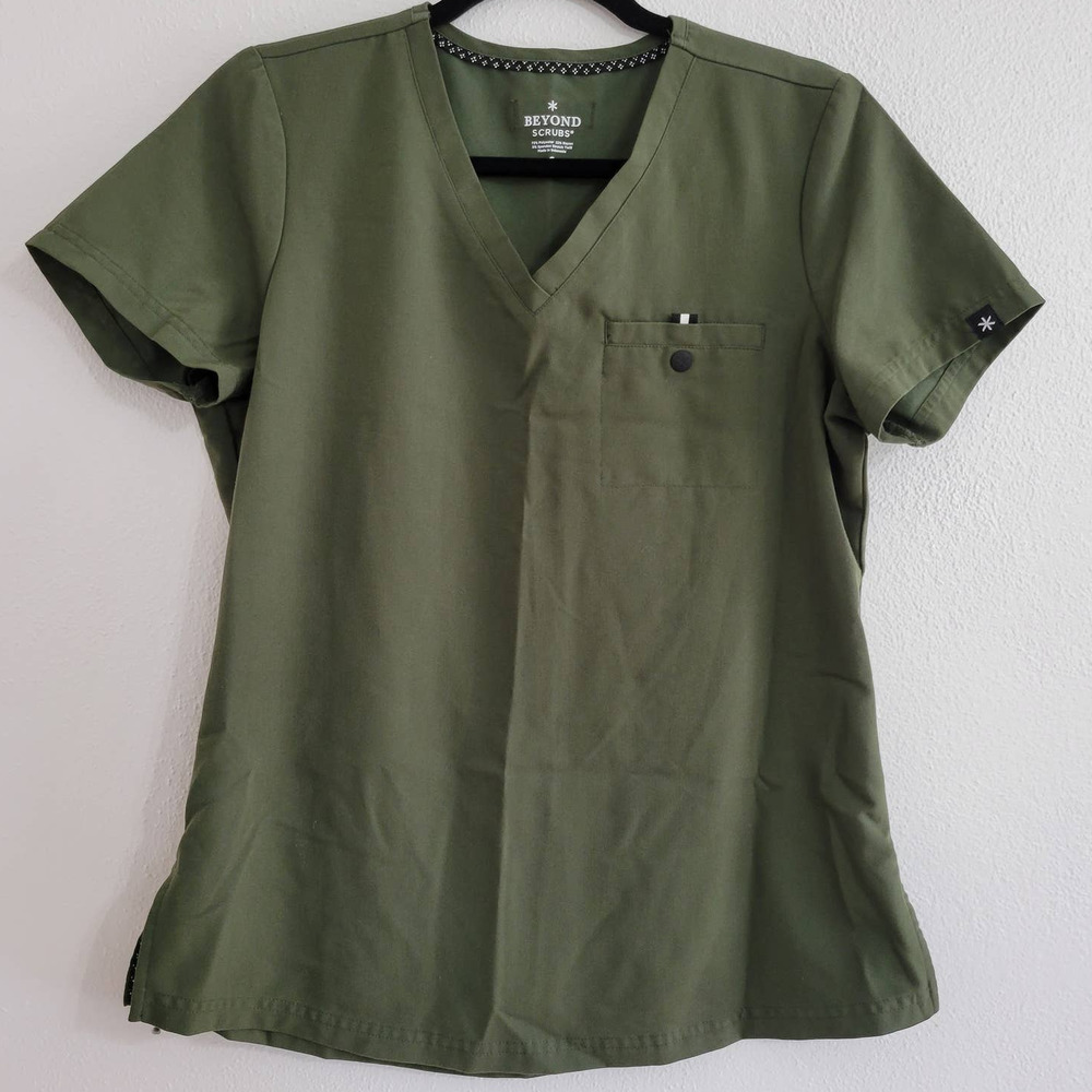 Beyond Scrubs V-neck Short Sleeve Top